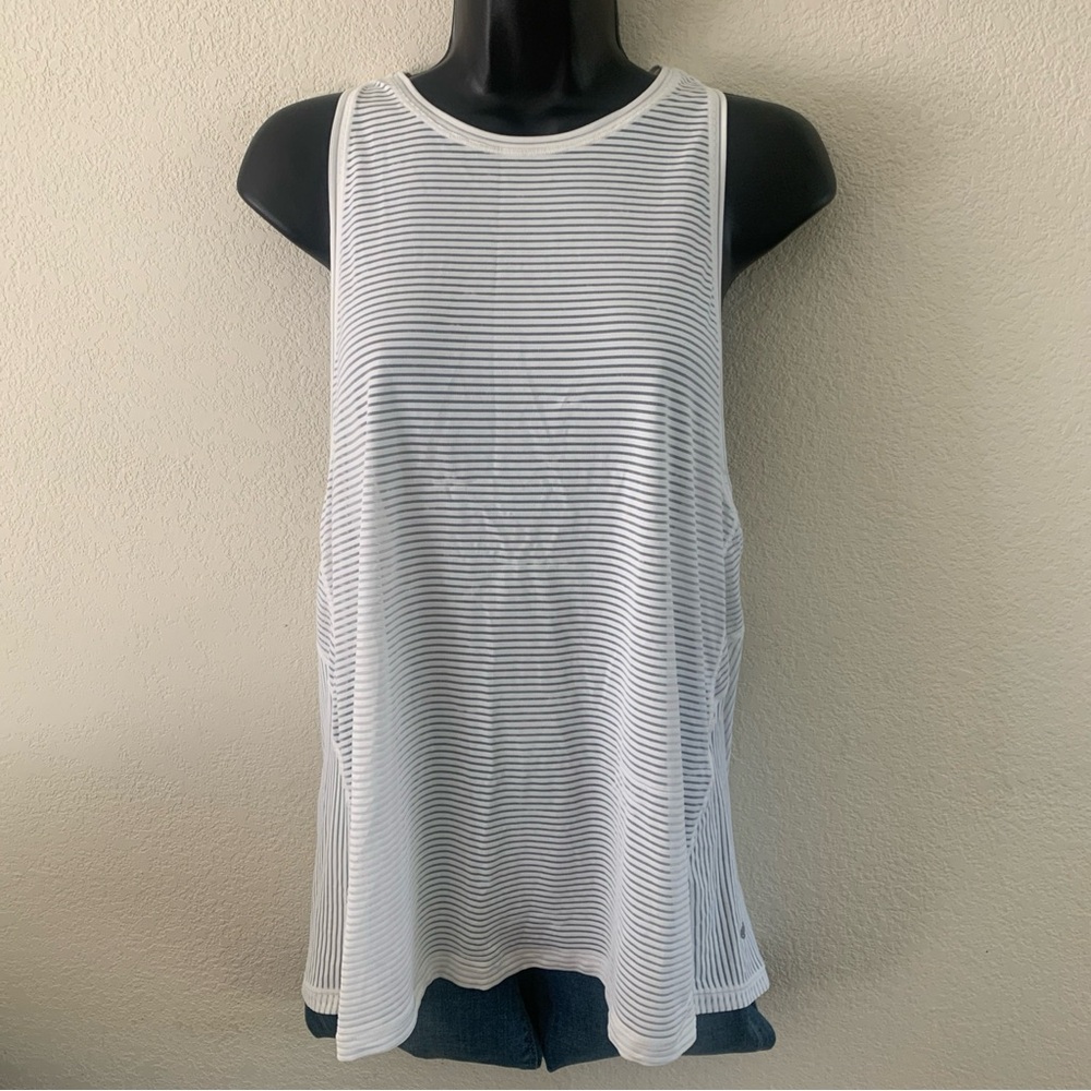 Lululemon Miles Ahead Tank Top Size 10 White Stripe Mesh Tie Back - Picture 3 of 11